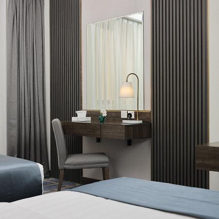 Lily Hotel Suite Hofuf Bagian luar foto