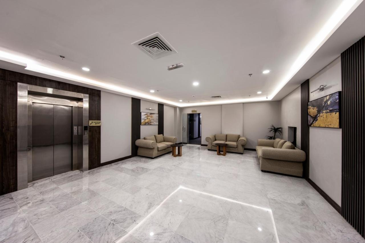 Lily Hotel Suite Hofuf Bagian luar foto