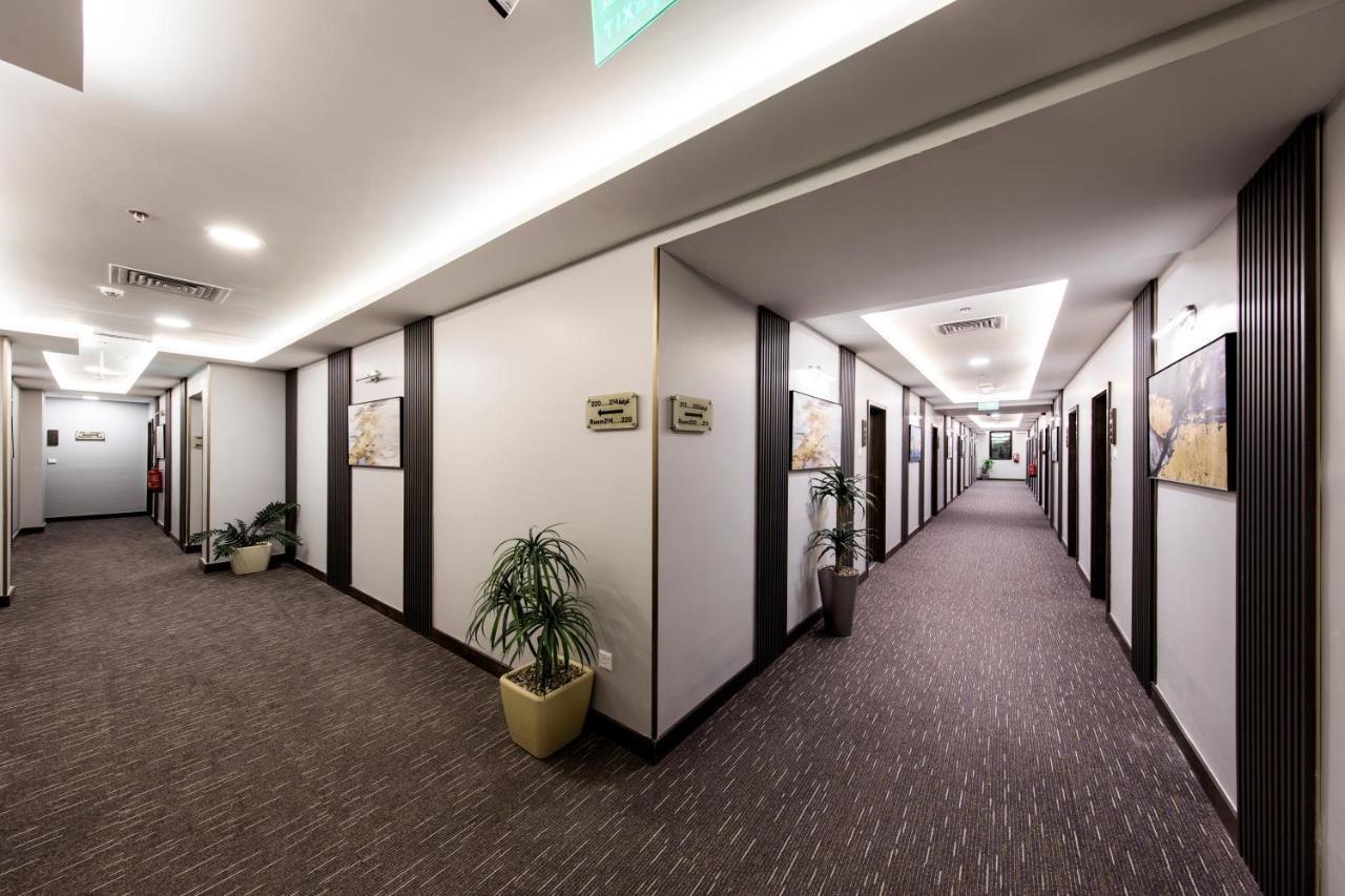 Lily Hotel Suite Hofuf Bagian luar foto