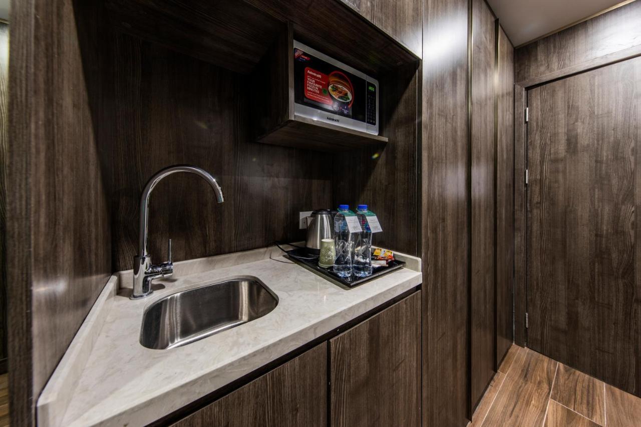 Lily Hotel Suite Hofuf Bagian luar foto